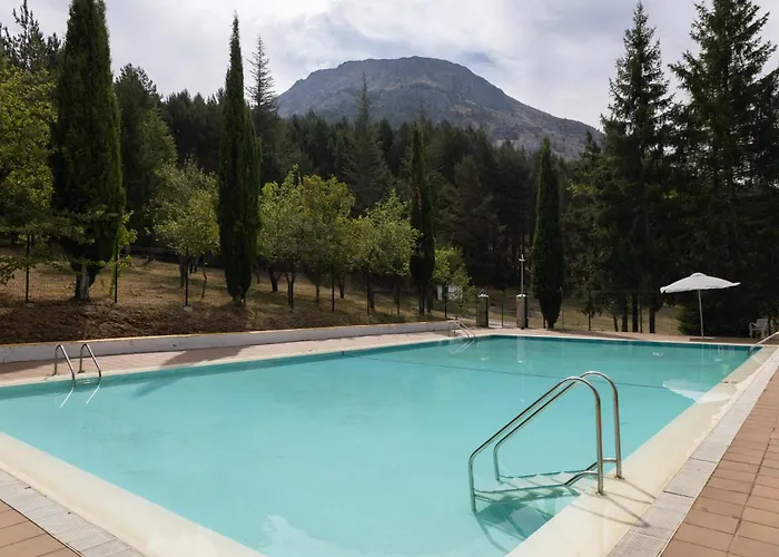 Отель Kyomu Velilla del Rio Carrion